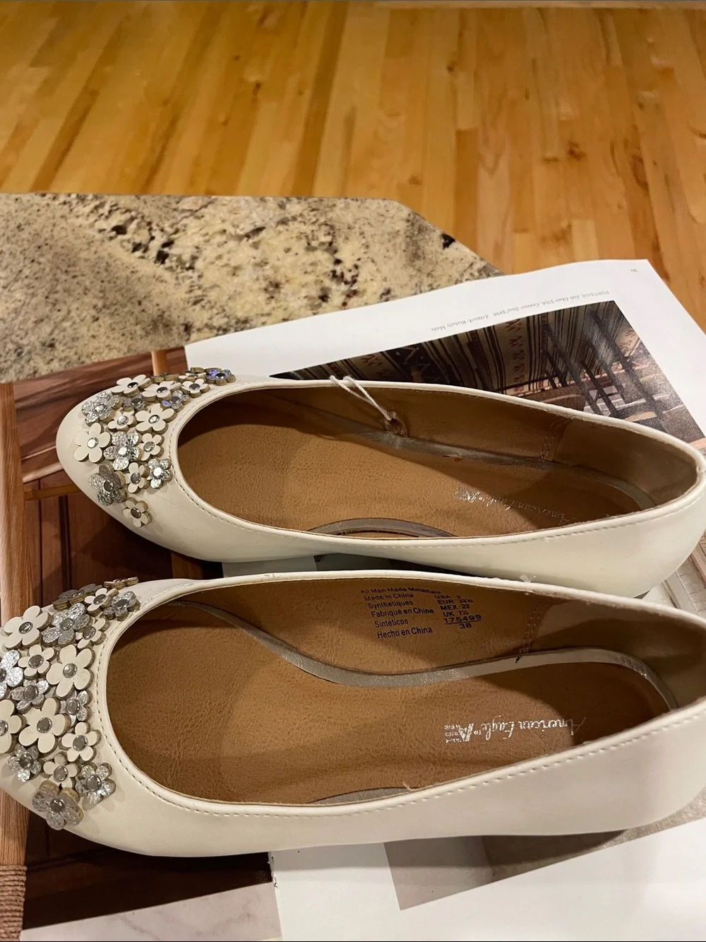 NWT American Eagle Girls Cream Floral Sequin Embellished Ballet Flats